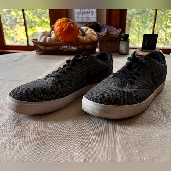 Nike SB Check Solarsoft Canvas Shoes - Picture 1 of 7